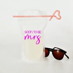 "Soon to Be Mrs" Pouch νύφης